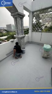 Chống thấm sàn mái và ban công nhà bà Oanh Bình Tân BumaLastic Proof 668